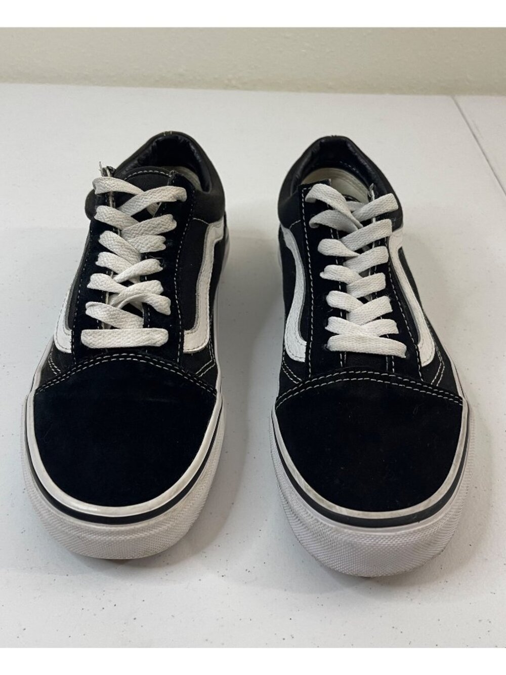 Vans Old Skool Black & White Classic Canvas Sneakers Women 7 Men 5.5 Unisex - Picture 4 of 12